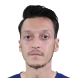 headshot of Özil Mesut Özil